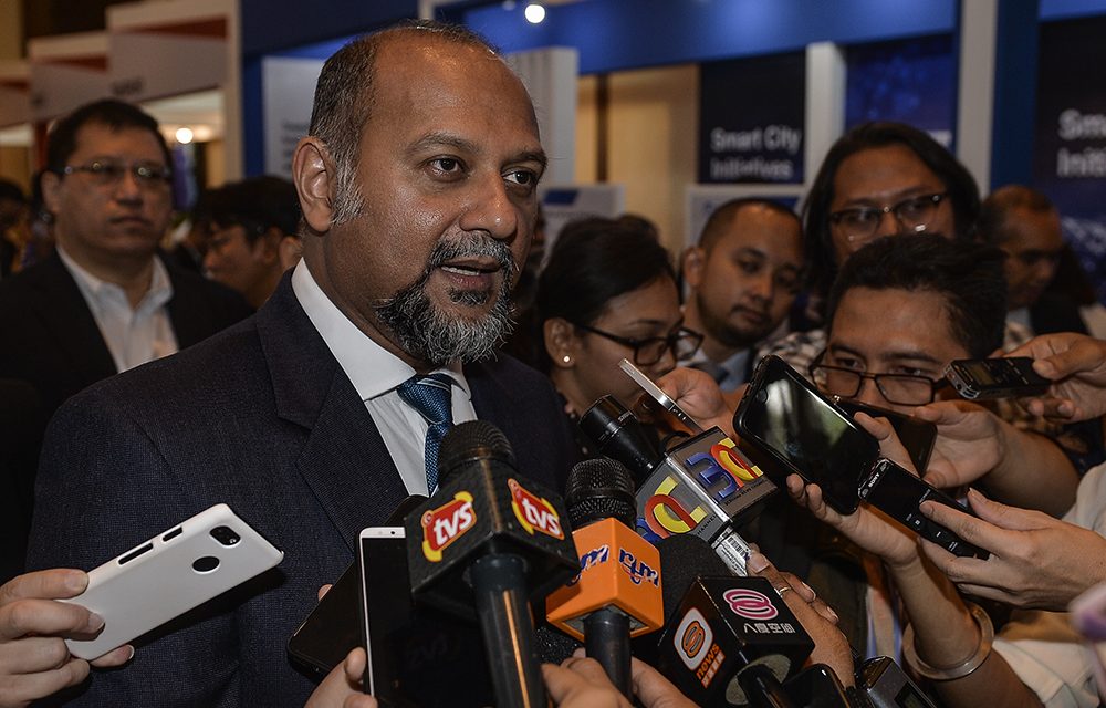 Gobind: Personal data protection law is being reviewed