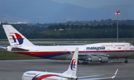 ‘Overweight’ flight supervisor loses unfair dismissal case against Malaysia Airlines