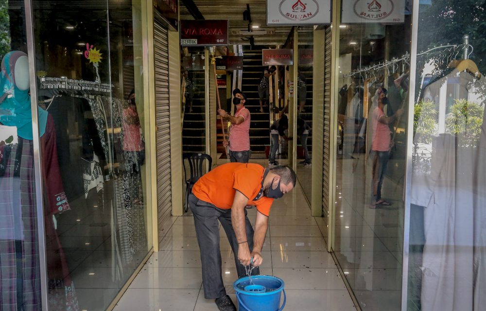 Covid-19: Three out of five workers laid off in Malaysia below 40 years old