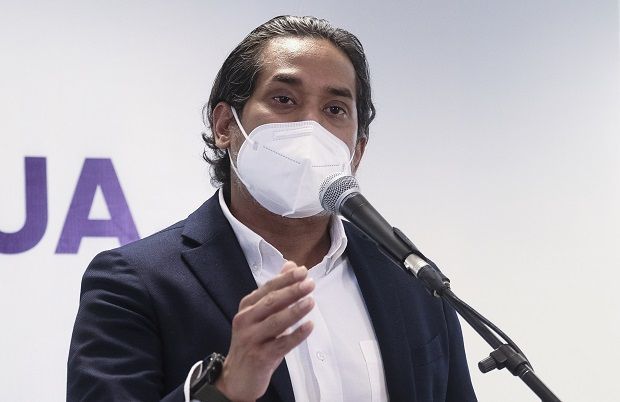 Khairy: MOH, JPA to discuss penalties for civil servants who refuse Covid-19 vaccination