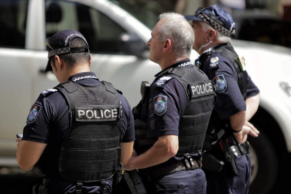 Queensland Police Service employees lose legal bid against mandatory COVID jab