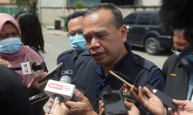 HR Ministry: Plastics manufacturer in Johor under probe for unfit accommodation for 325 foreigners